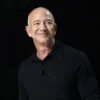 Jeff Bezos lancia Project Prometheus: la nuova super-startup di Intelligenza Artificiale da 6,2 miliardi