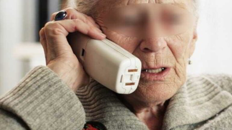 truffa telefonica anziano
