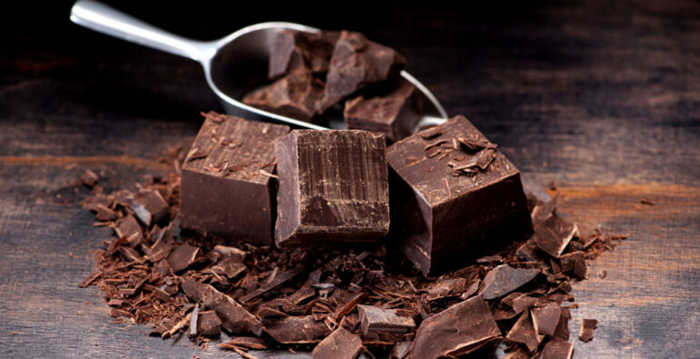 cioccolato fondente benefici