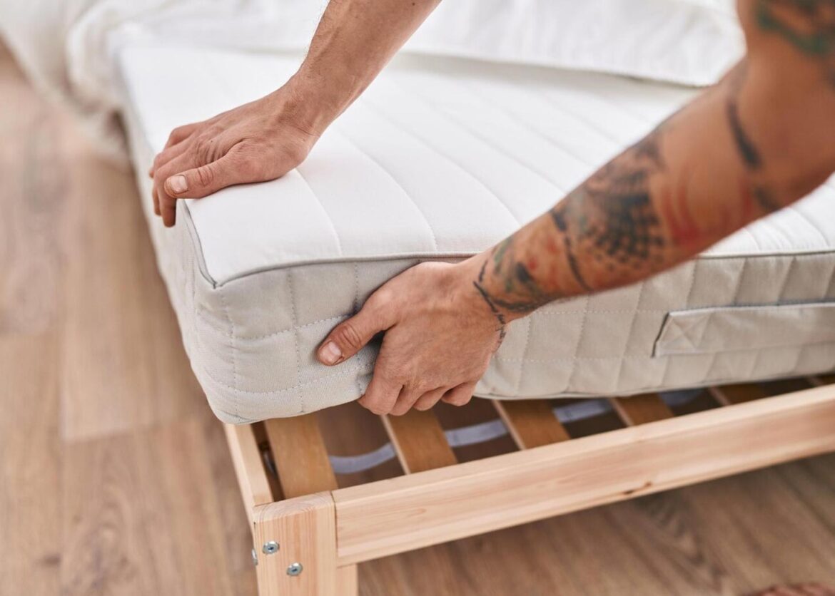 girare il materasso.