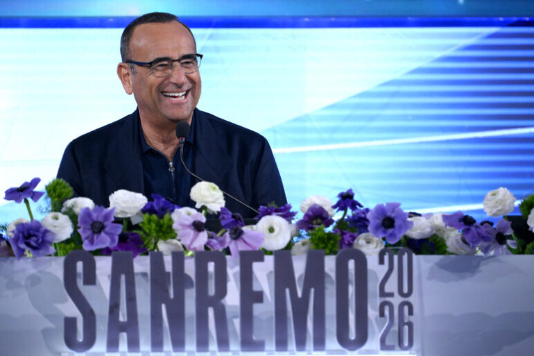 Carlo Conti resta direttore artistico Sanremo