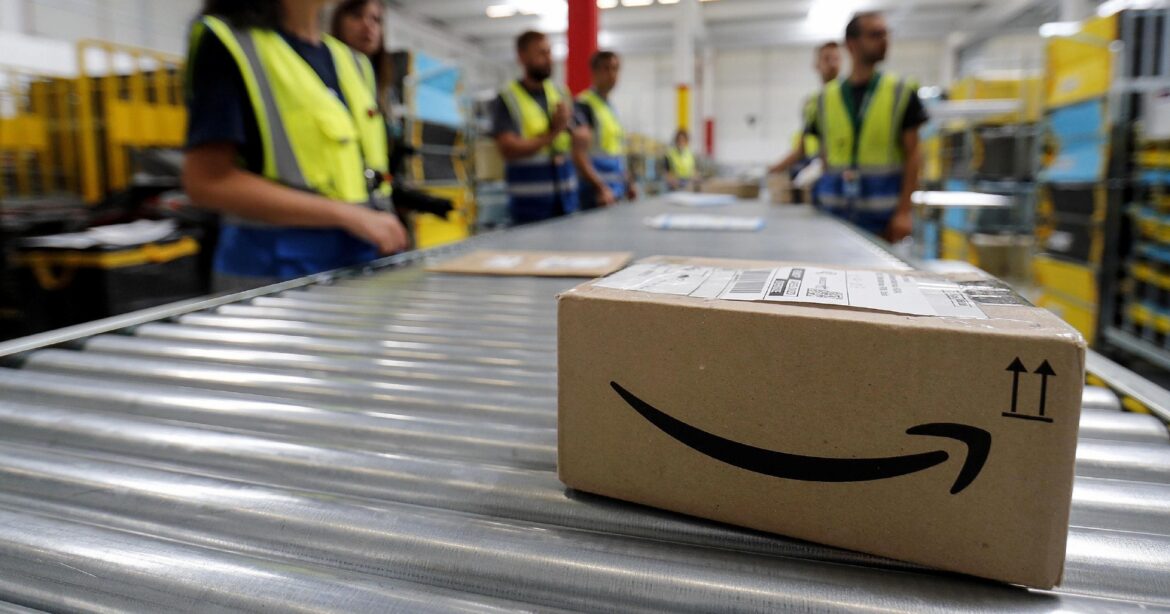 pacchi Amazon rivenduti business