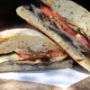 La muffuletta conquista il mondo: è tra i migliori panini internazionali