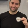 Il galateo del caffè al bar: le regole da conoscere per una pausa perfetta